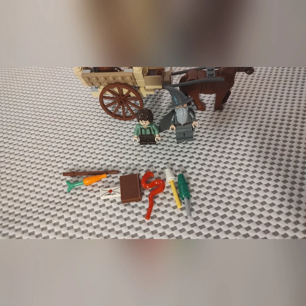 Lego Lord of The Rings 9469 Gandalf Arrives